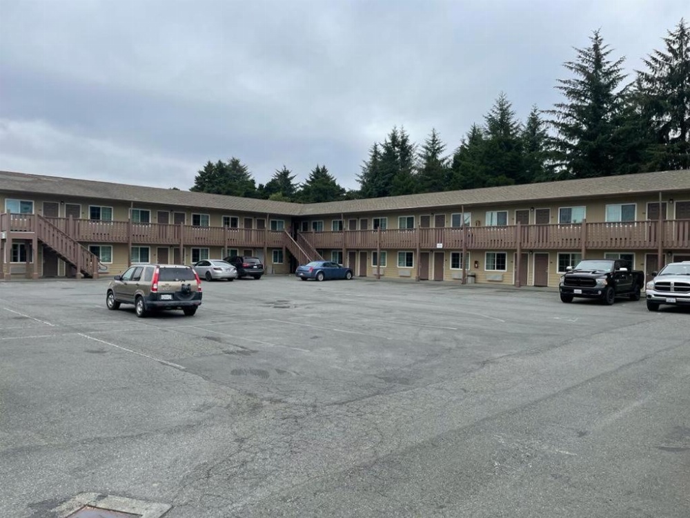 Super 8 by Wyndham Crescent City Image 15